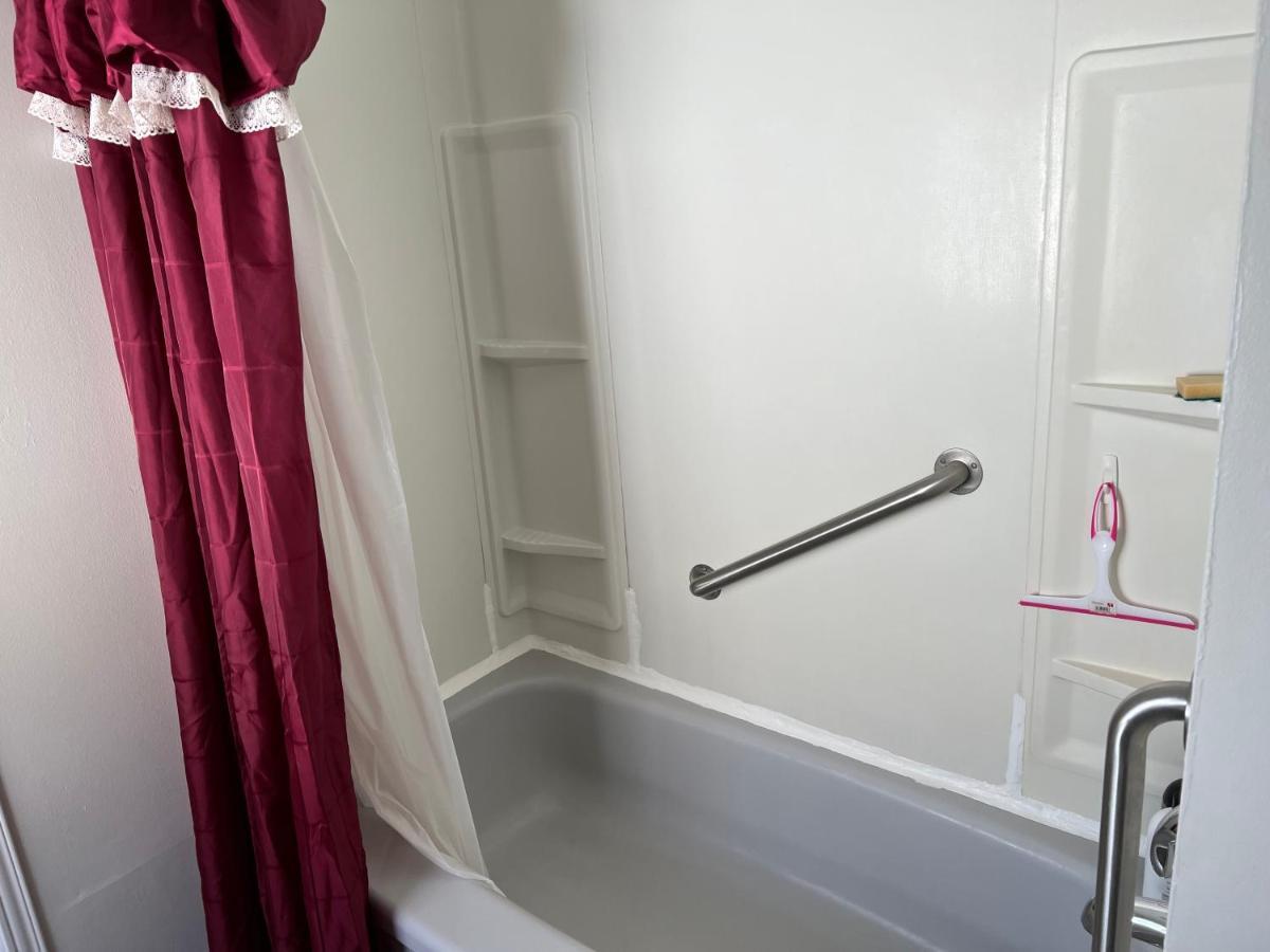 Cheerful Residence Ниагарски водопад Екстериор снимка